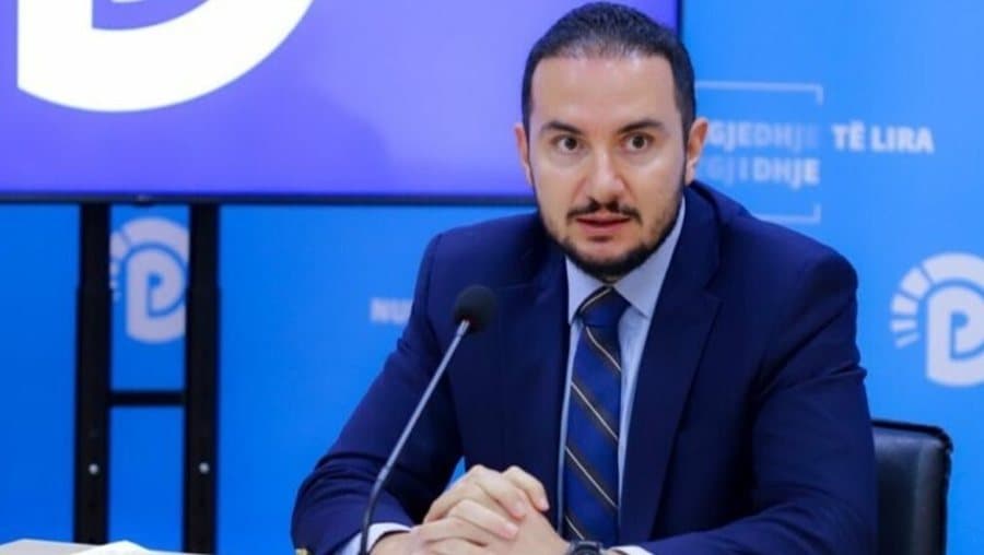 Tenderi i avionëve zjarrfikës nën akuza: Ministria zgjodhi ofertën 2.7 milionë euro më të shtrenjtë