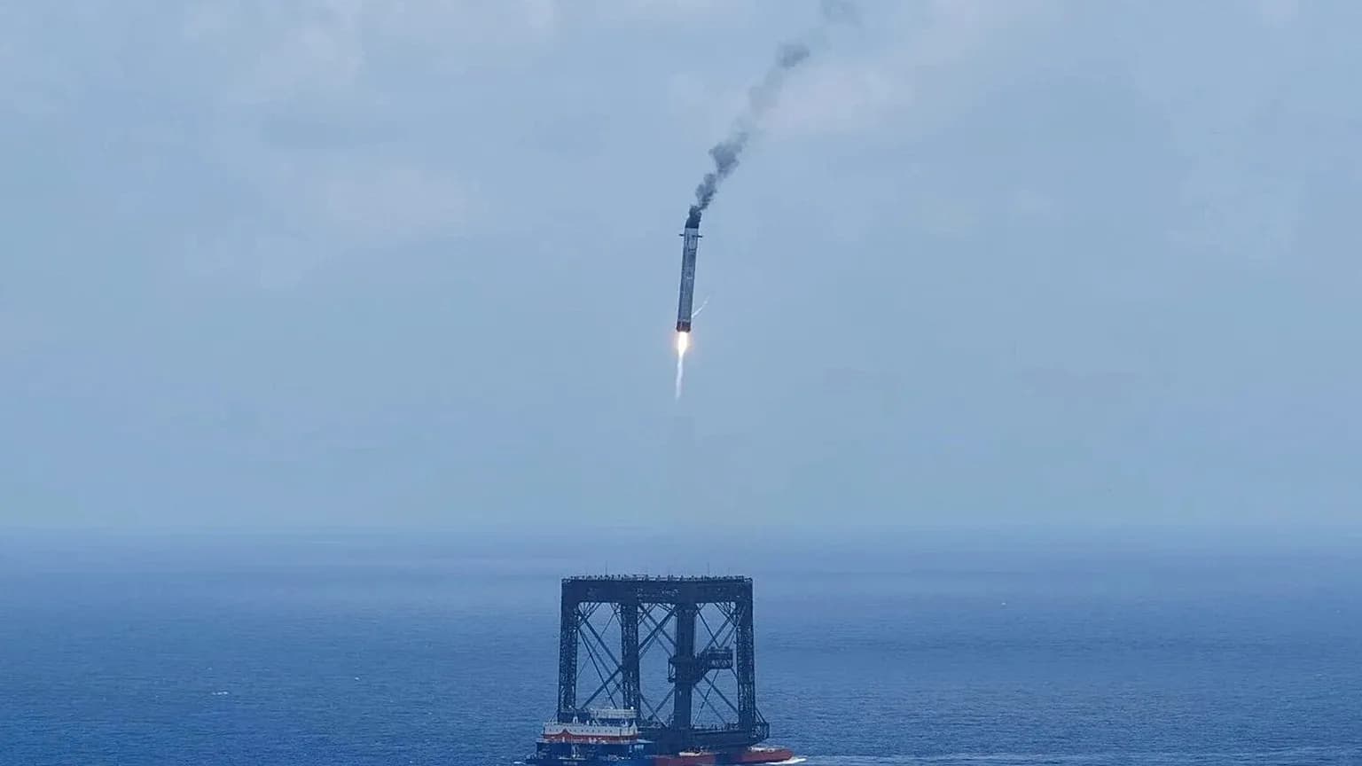 China Rocket Booster landing recovery